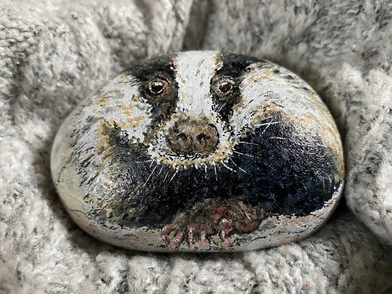 ‘Memories’ – Woodland Badger art Stone. A hand painted gift of care. - Image 2